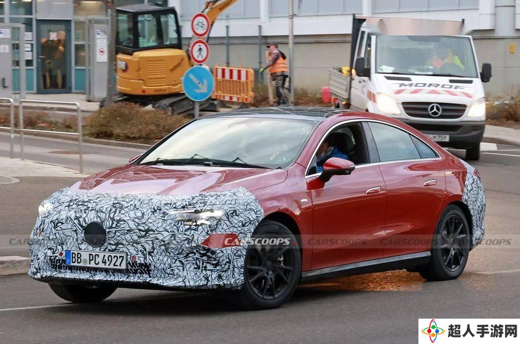 2026款梅赛德斯CLA电动轿跑路测：流线车身与争议设计并存