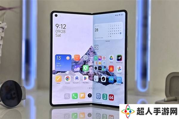 小米MIX Fold 5曝光：影像升级，轻薄再突破？