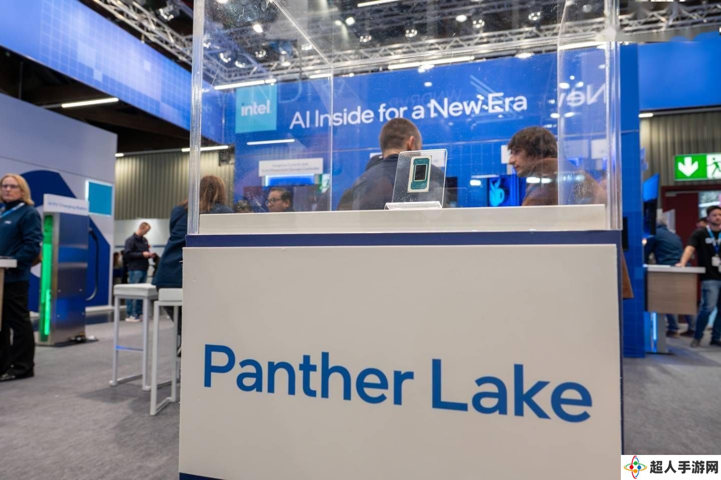 英特尔Panther Lake处理器实物亮相，下半年将以酷睿Ultra 300系列发布