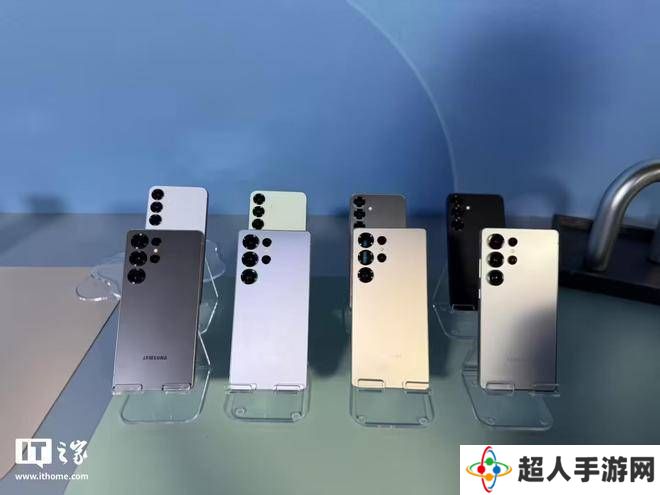 三星Galaxy S25 Ultra屏幕进化：三代旗舰抗反射效果大比拼！