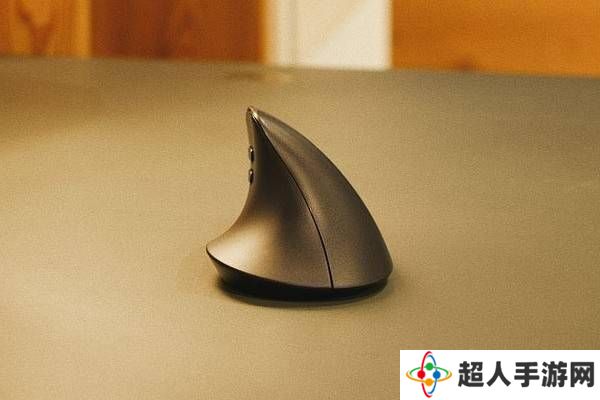 Hansker发布垂直游戏鼠标：搭载高端传感器，51°工学设计护手腕