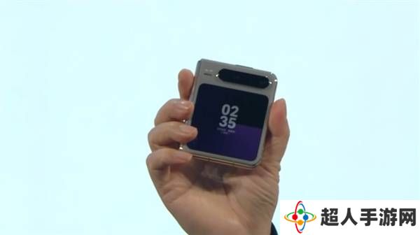 华为Pura X对比Pocket 2：折叠小巧展开宽敞，手感如何？